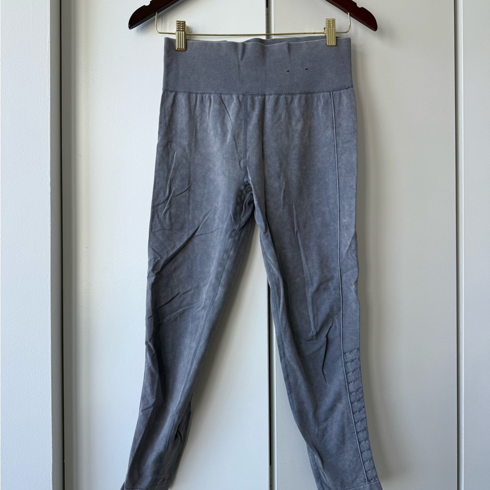 Blue High-Waisted Leggings